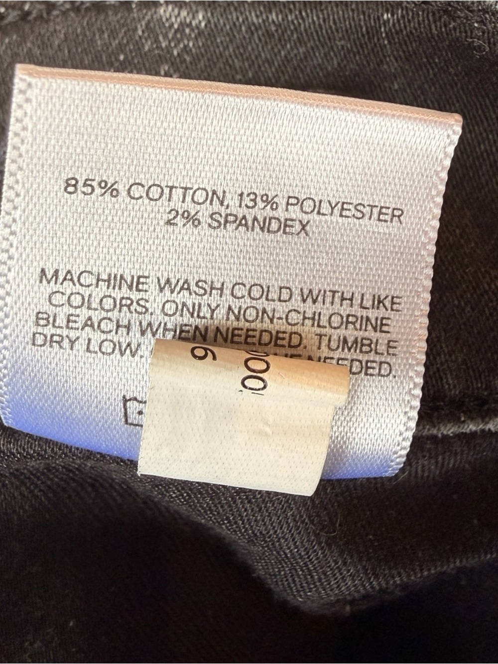 Express Women's Mom Jeans in Black - Picture 6 of 6